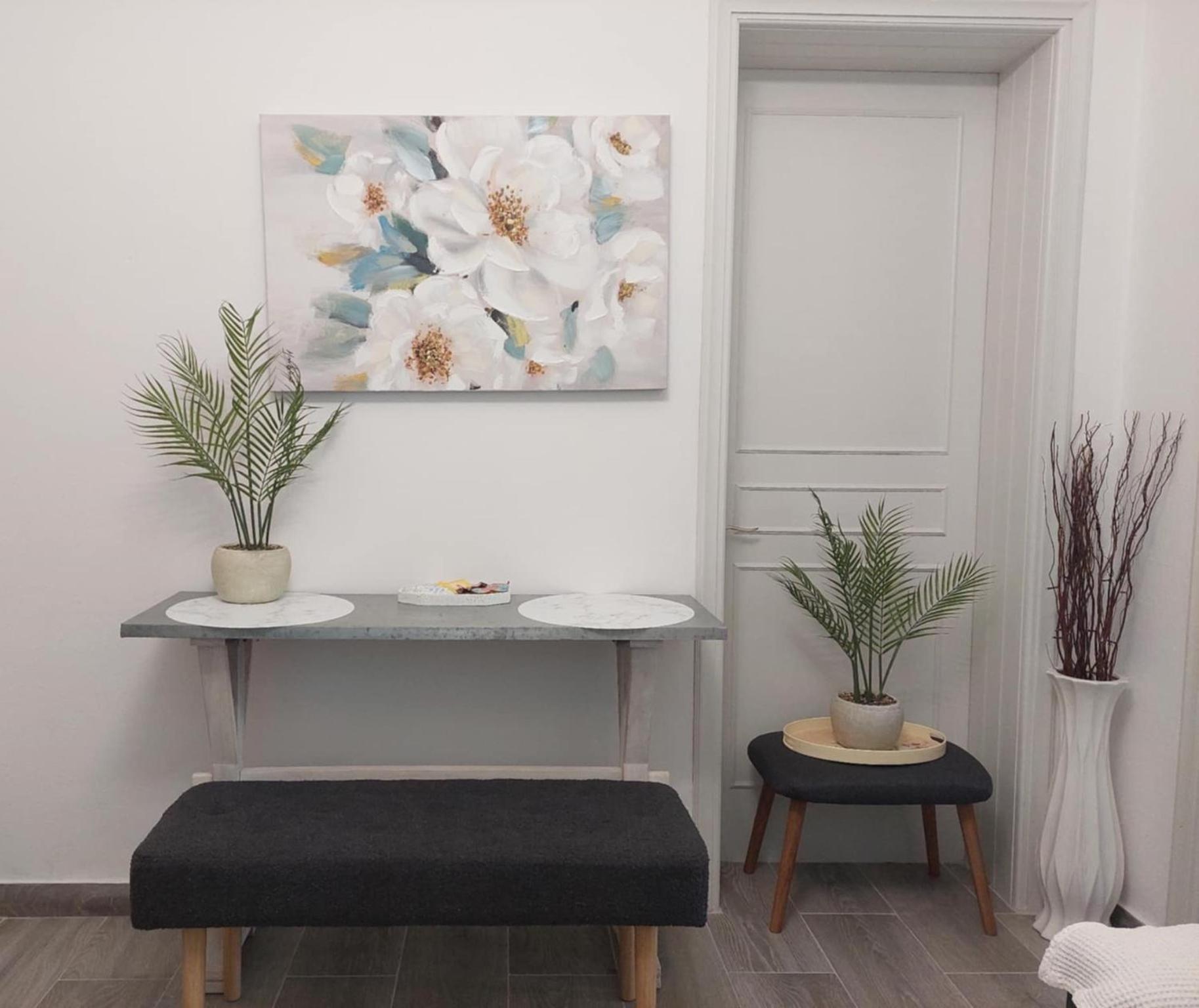 Panayota Apartment *